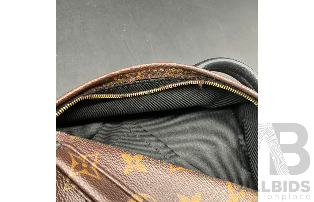 Sidebag & Bag Branded LOUIS VUITTON