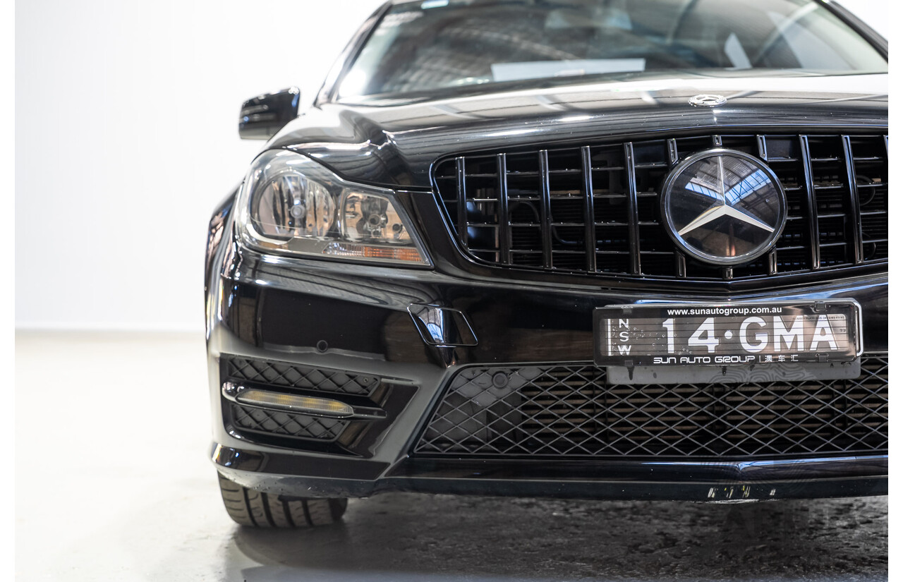 03/2014 Mercedes-Benz C200 W204 MY14 4d Sedan Deep Black Turbo 1.8L