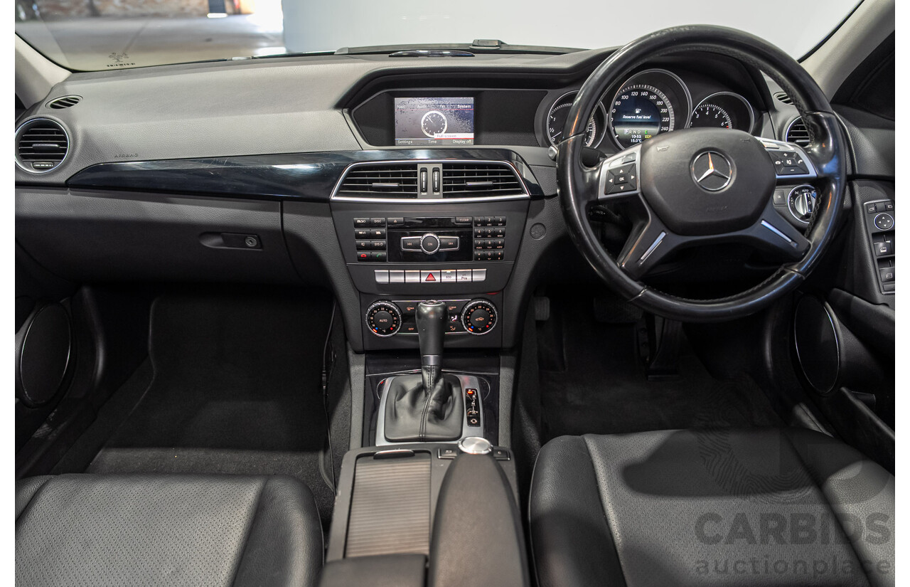 03/2014 Mercedes-Benz C200 W204 MY14 4d Sedan Deep Black Turbo 1.8L