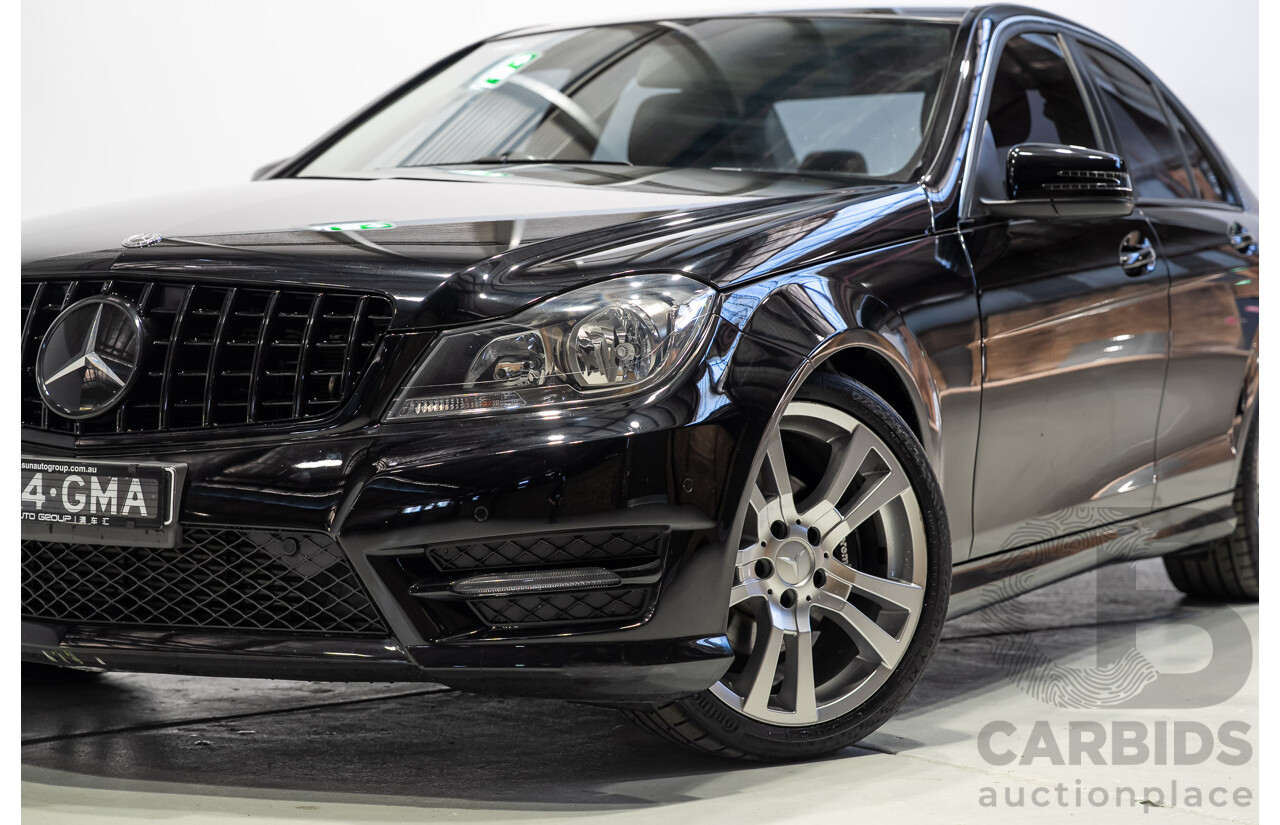 03/2014 Mercedes-Benz C200 W204 MY14 4d Sedan Deep Black Turbo 1.8L