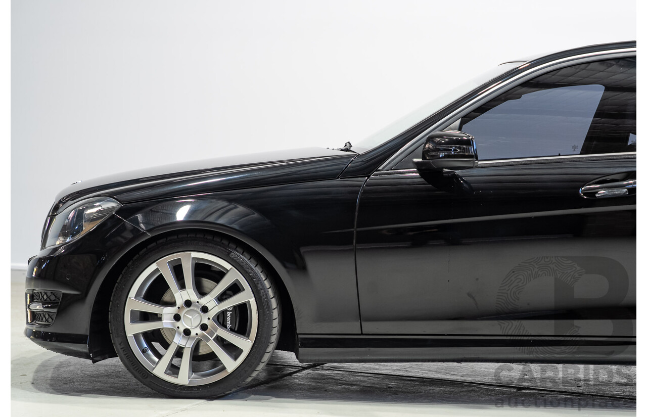 03/2014 Mercedes-Benz C200 W204 MY14 4d Sedan Deep Black Turbo 1.8L