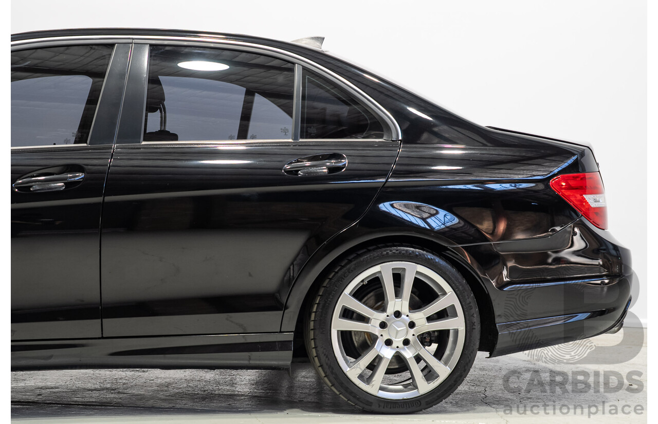 03/2014 Mercedes-Benz C200 W204 MY14 4d Sedan Deep Black Turbo 1.8L