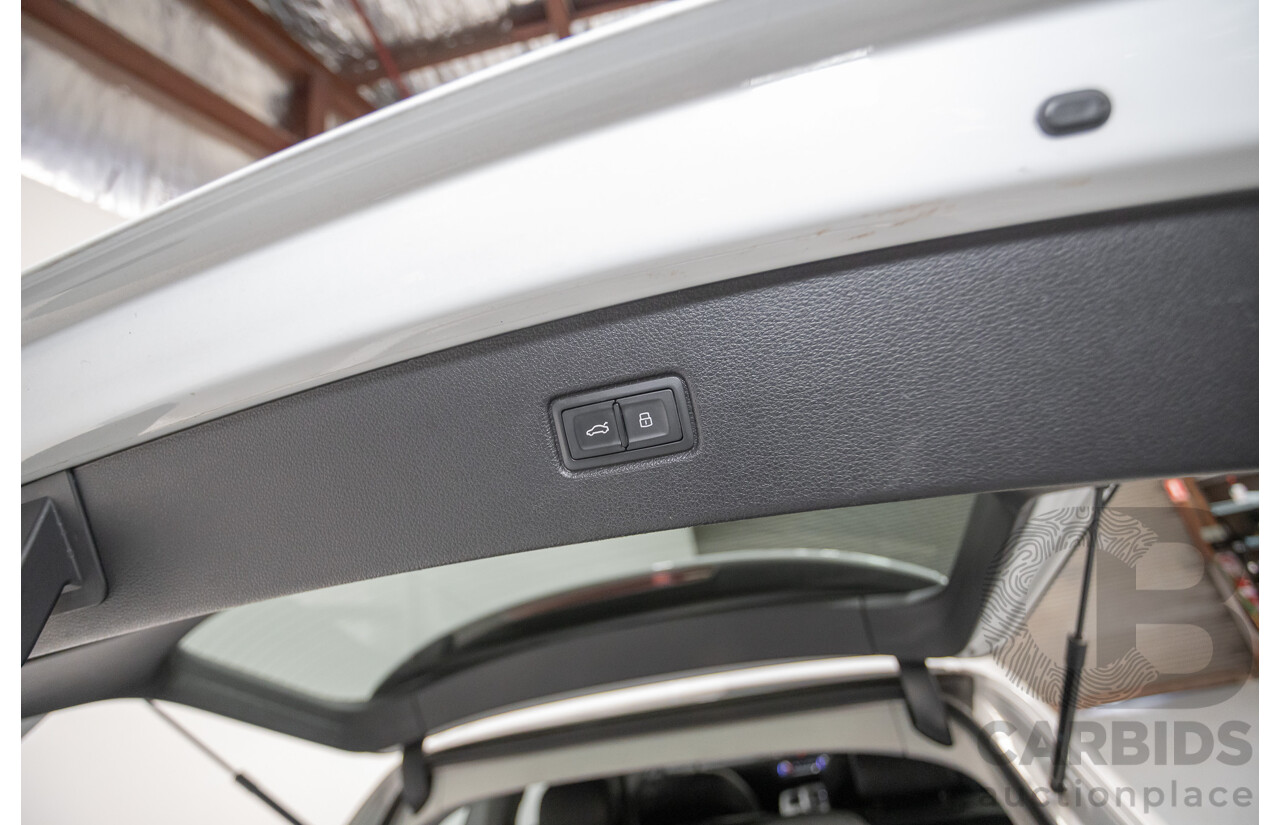 01/2018 Audi Q7 3.0 TDI Quattro (160kW AWD) 4M MY18 4D Wagon Carrara White Turbo Diesel 3.0L - 7 Seater