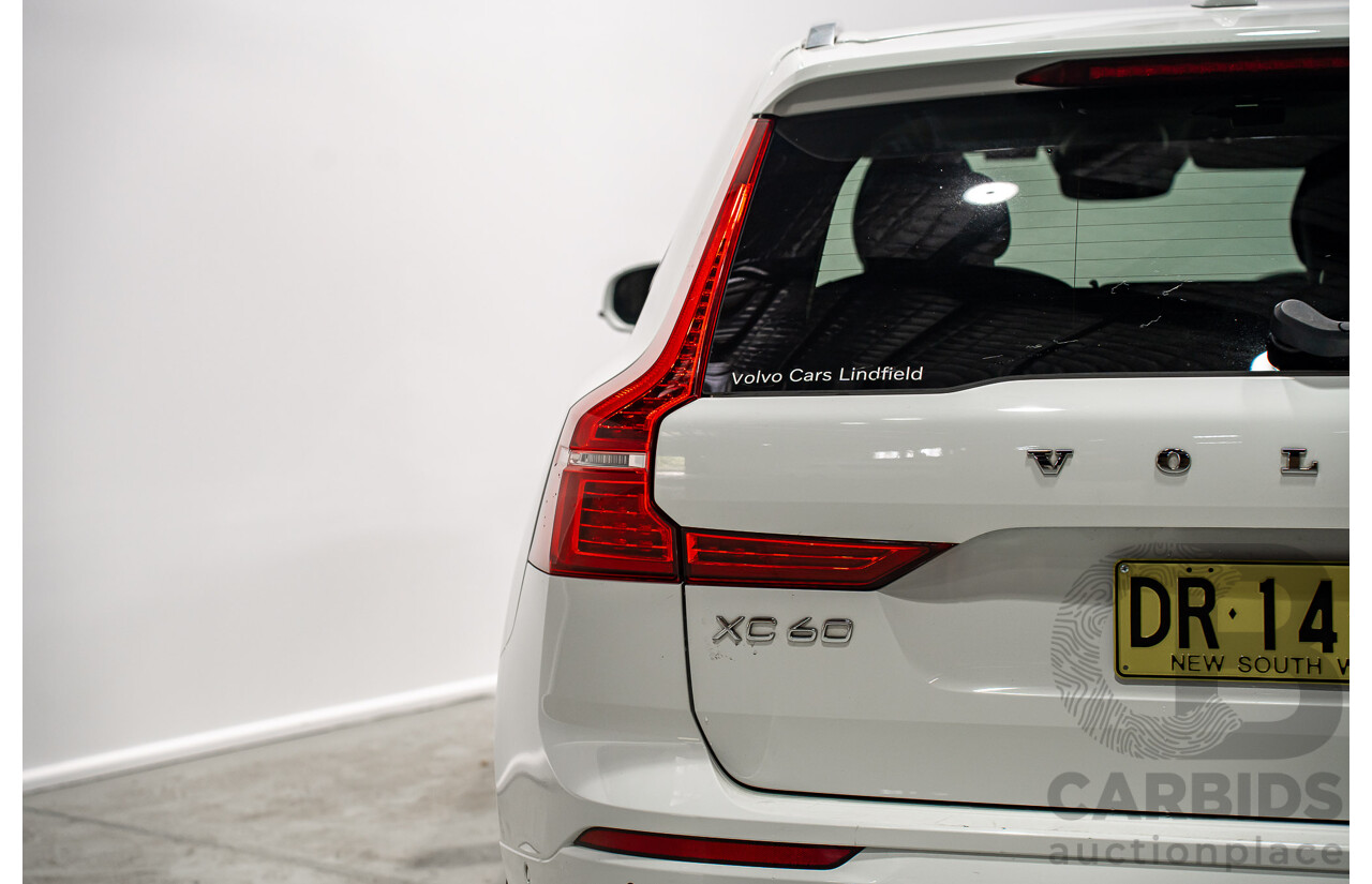 11/2019 Volvo Xc60 T5 Momentum (AWD) 246 MY20 4d Wagon White Turbo 2.0L