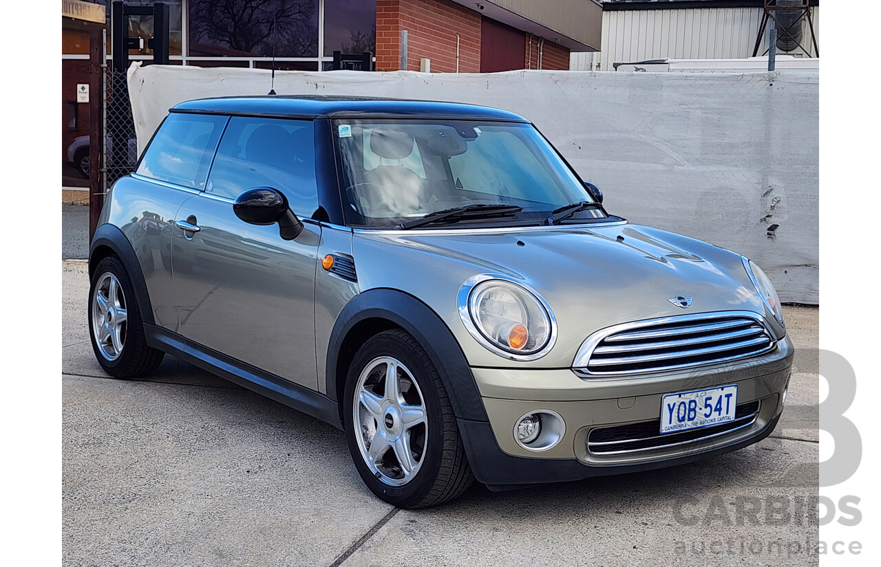 06/2009 Mini Cooper R56 2d Hatchback Silver 1.6L