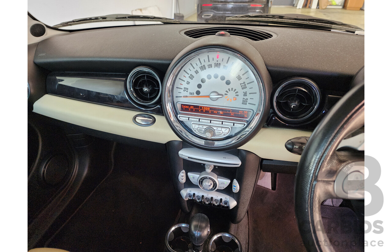 06/2009 Mini Cooper  R56 2d Hatchback Silver 1.6L