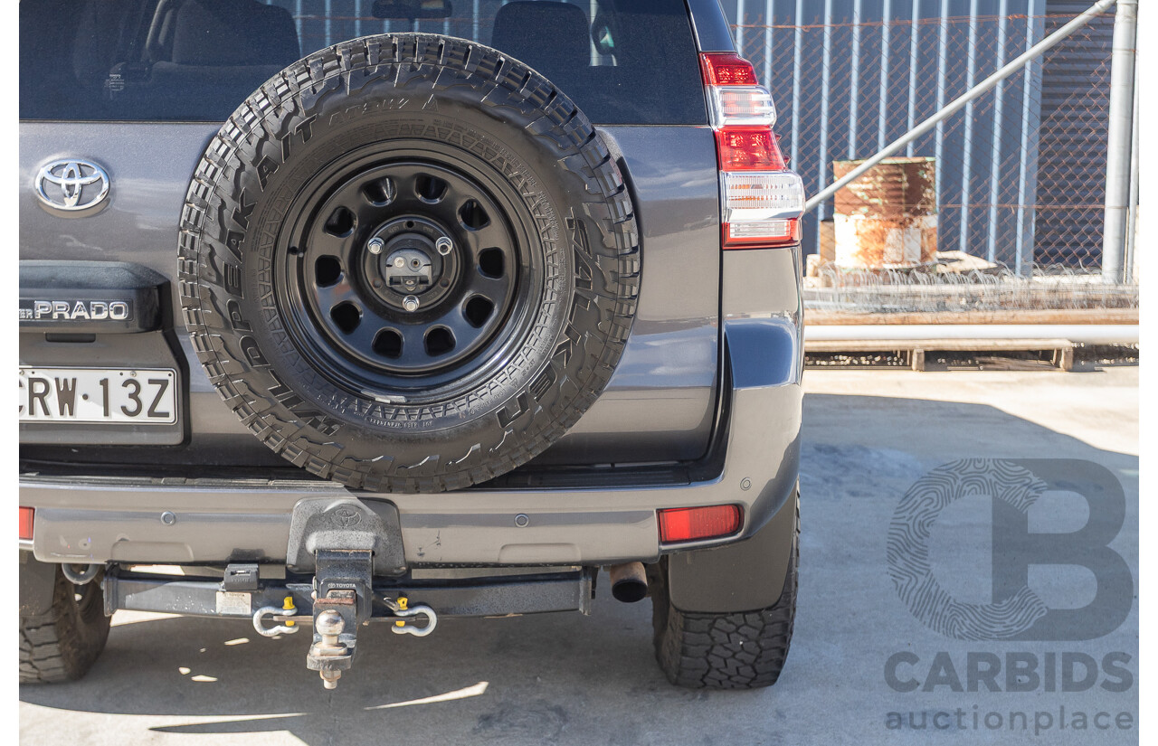 11/2013 Toyota Landcruiser Prado GXL (4x4) KDJ150R MY14 4d Wagon Graphite Grey Metallic Turbo Diesel 3.0L - 7 Seater