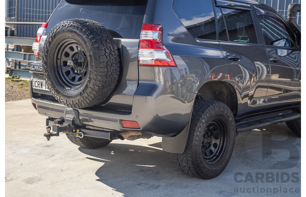 11/2013 Toyota Landcruiser Prado GXL (4x4) KDJ150R MY14 4d Wagon Graphite Grey Metallic Turbo Diesel 3.0L - 7 Seater