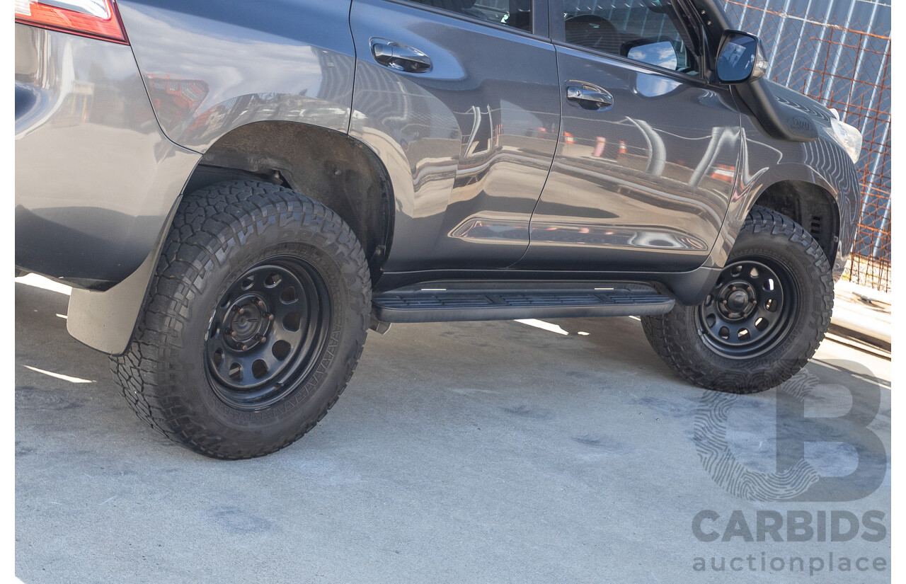 11/2013 Toyota Landcruiser Prado GXL (4x4) KDJ150R MY14 4d Wagon Graphite Grey Metallic Turbo Diesel 3.0L - 7 Seater