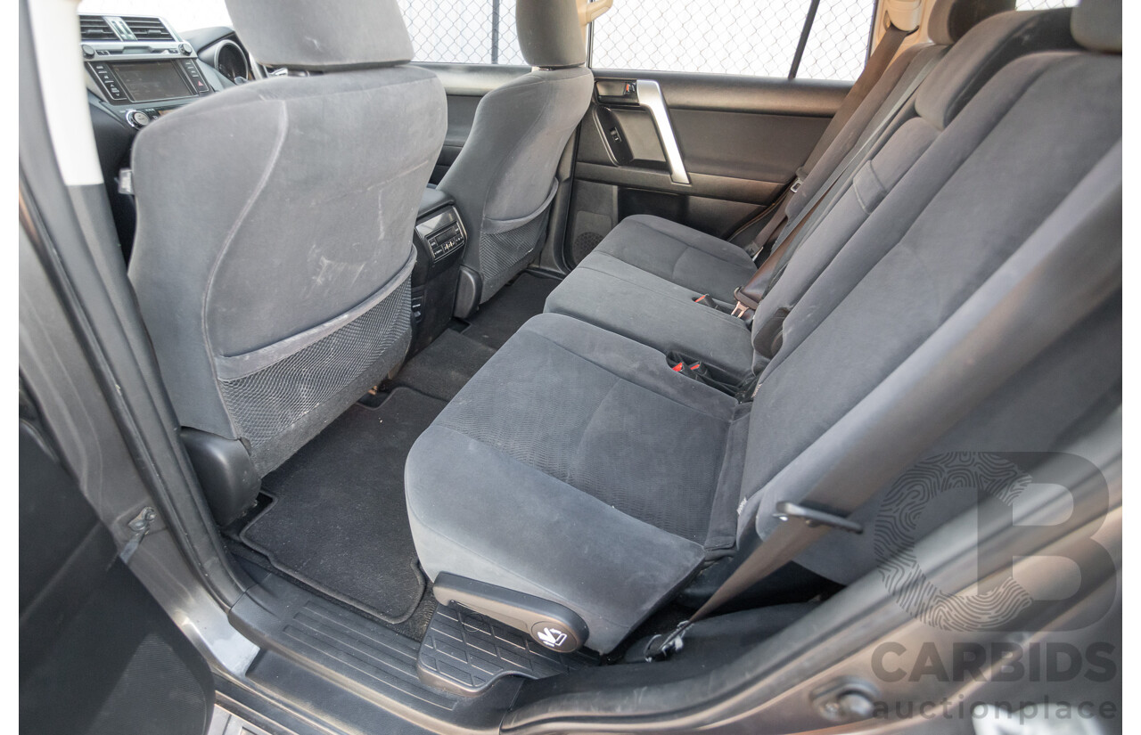 11/2013 Toyota Landcruiser Prado GXL (4x4) KDJ150R MY14 4d Wagon Graphite Grey Metallic Turbo Diesel 3.0L - 7 Seater