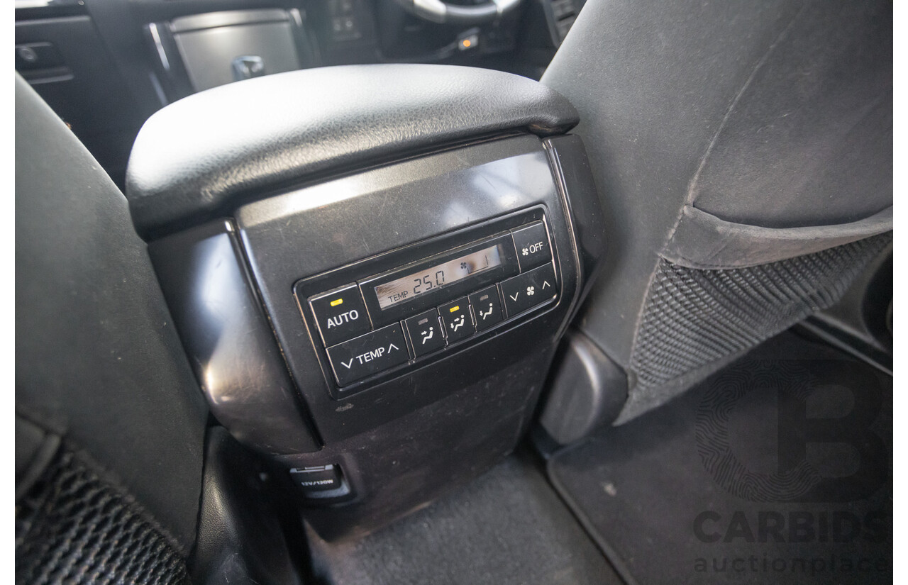 11/2013 Toyota Landcruiser Prado GXL (4x4) KDJ150R MY14 4d Wagon Graphite Grey Metallic Turbo Diesel 3.0L - 7 Seater