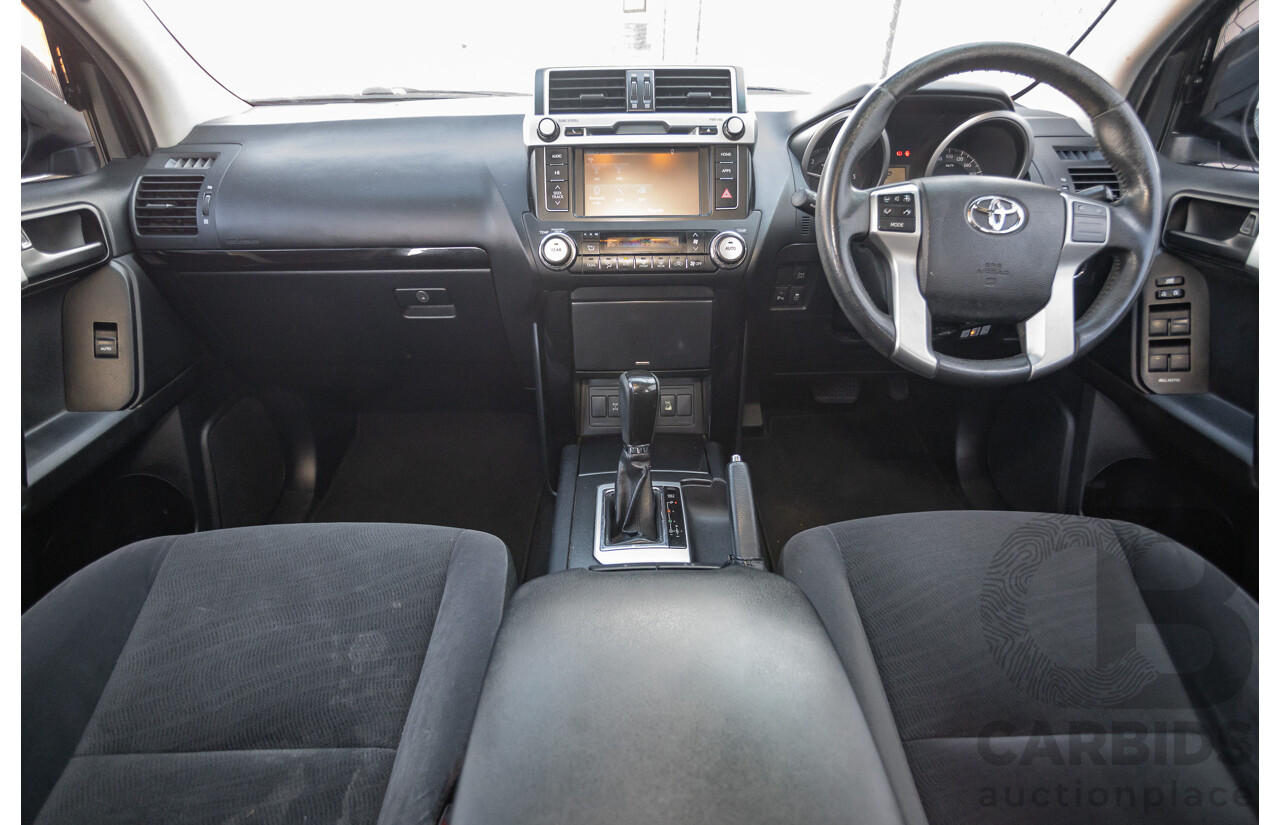 11/2013 Toyota Landcruiser Prado GXL (4x4) KDJ150R MY14 4d Wagon Graphite Grey Metallic Turbo Diesel 3.0L - 7 Seater