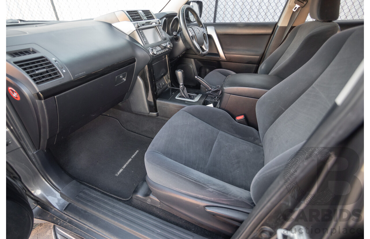 11/2013 Toyota Landcruiser Prado GXL (4x4) KDJ150R MY14 4d Wagon Graphite Grey Metallic Turbo Diesel 3.0L - 7 Seater