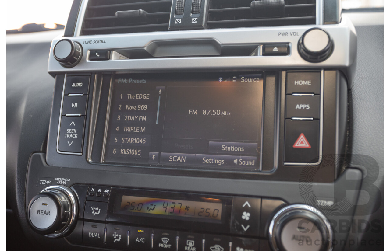 11/2013 Toyota Landcruiser Prado GXL (4x4) KDJ150R MY14 4d Wagon Graphite Grey Metallic Turbo Diesel 3.0L - 7 Seater