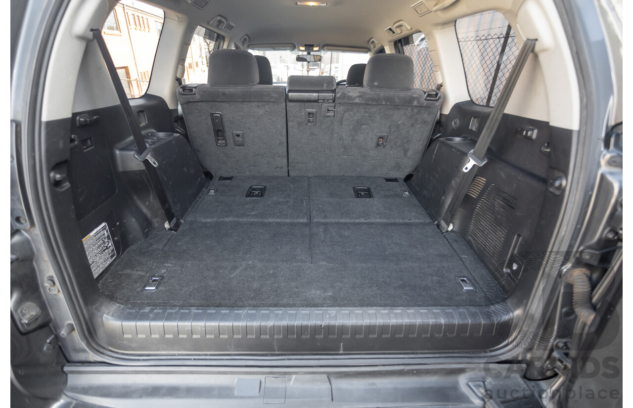 11/2013 Toyota Landcruiser Prado GXL (4x4) KDJ150R MY14 4d Wagon Graphite Grey Metallic Turbo Diesel 3.0L - 7 Seater