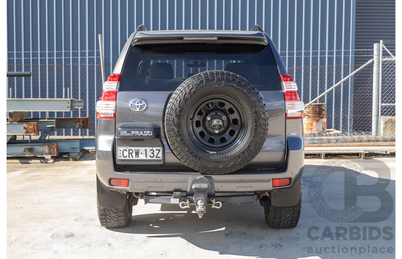11/2013 Toyota Landcruiser Prado GXL (4x4) KDJ150R MY14 4d Wagon Graphite Grey Metallic Turbo Diesel 3.0L - 7 Seater