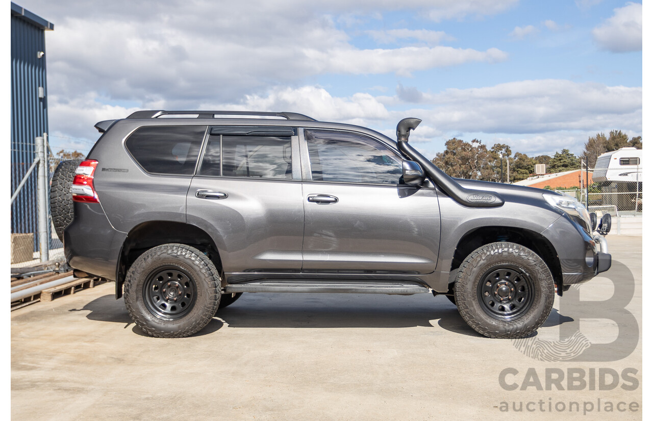 11/2013 Toyota Landcruiser Prado GXL (4x4) KDJ150R MY14 4d Wagon Graphite Grey Metallic Turbo Diesel 3.0L - 7 Seater