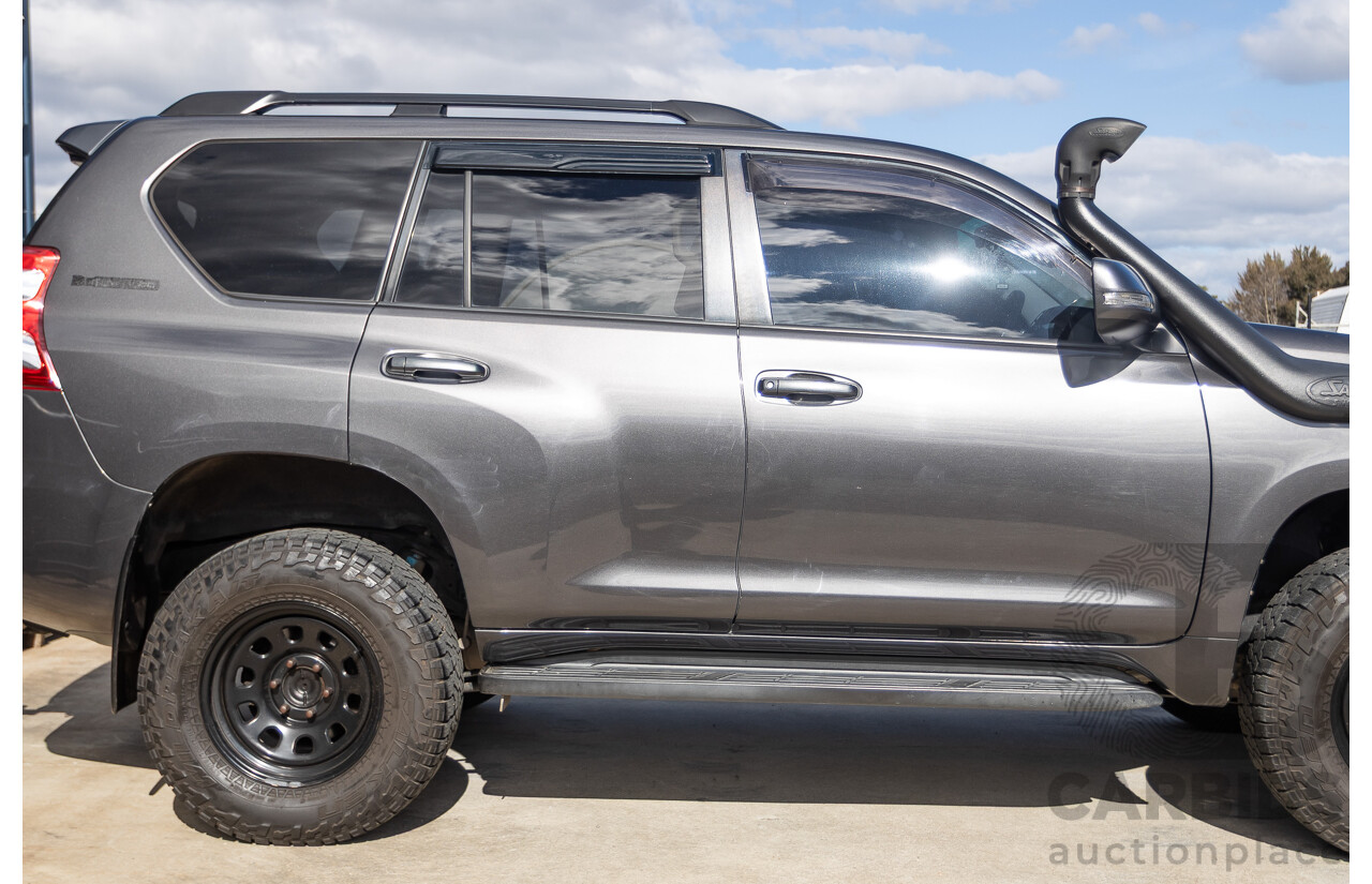 11/2013 Toyota Landcruiser Prado GXL (4x4) KDJ150R MY14 4d Wagon Graphite Grey Metallic Turbo Diesel 3.0L - 7 Seater