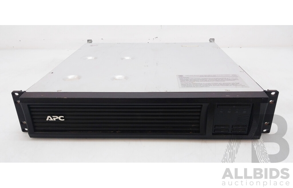 APC (SMX1500RMI2U) Smart-UPS 1500 VA Tower/Rack Mountable UPS