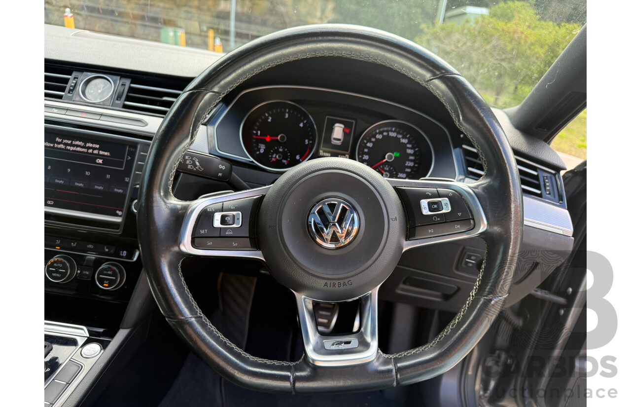 11/2015 Volkswagen Passat 140 TDI HIGHLINE FWD 3C MY16 4D Wagon Grey Turbo Diesel 2.0L
