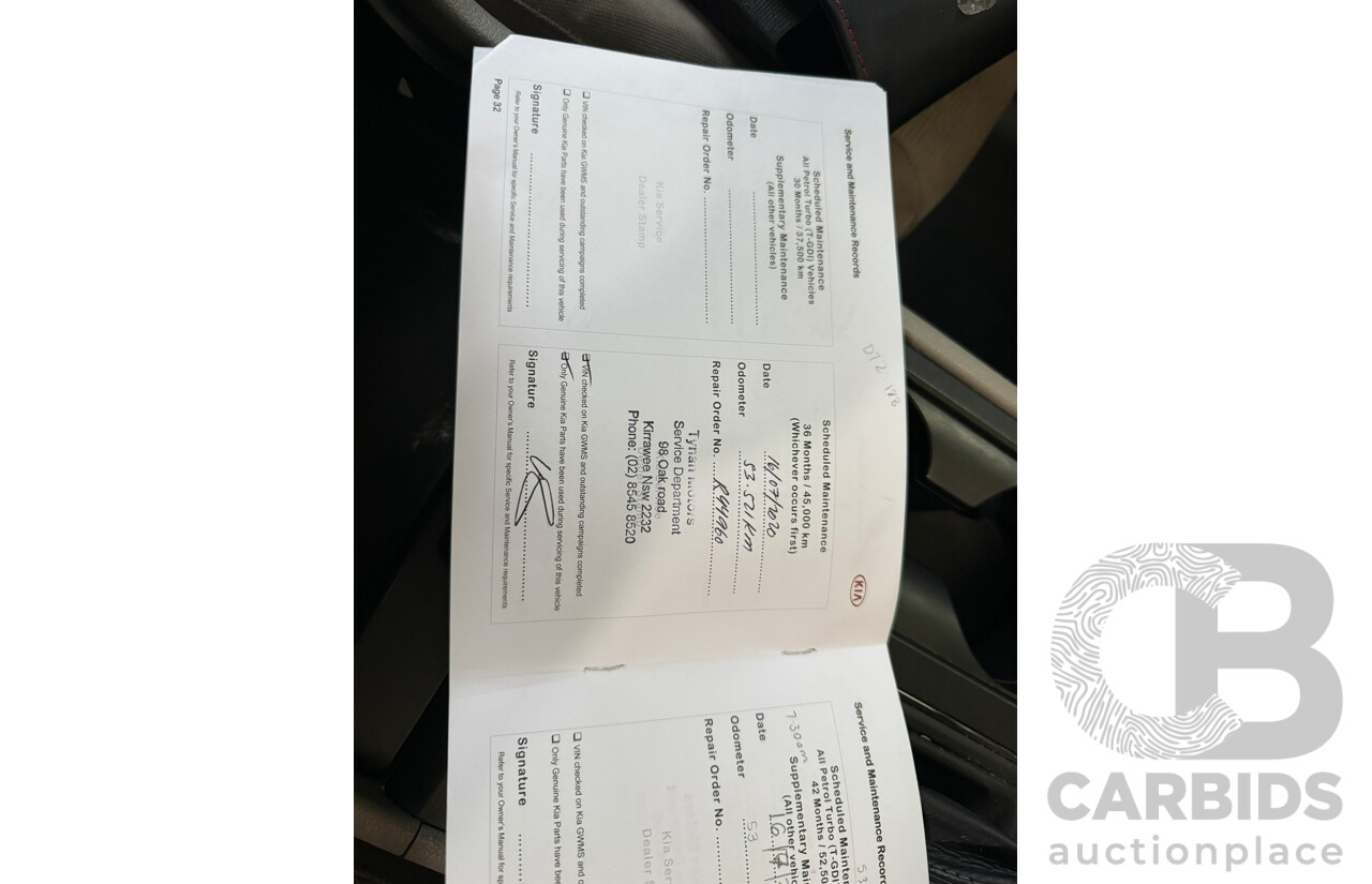 01/2017 Kia Carnival S (FWD) YP MY17 4d Wagon Silver 3.3L