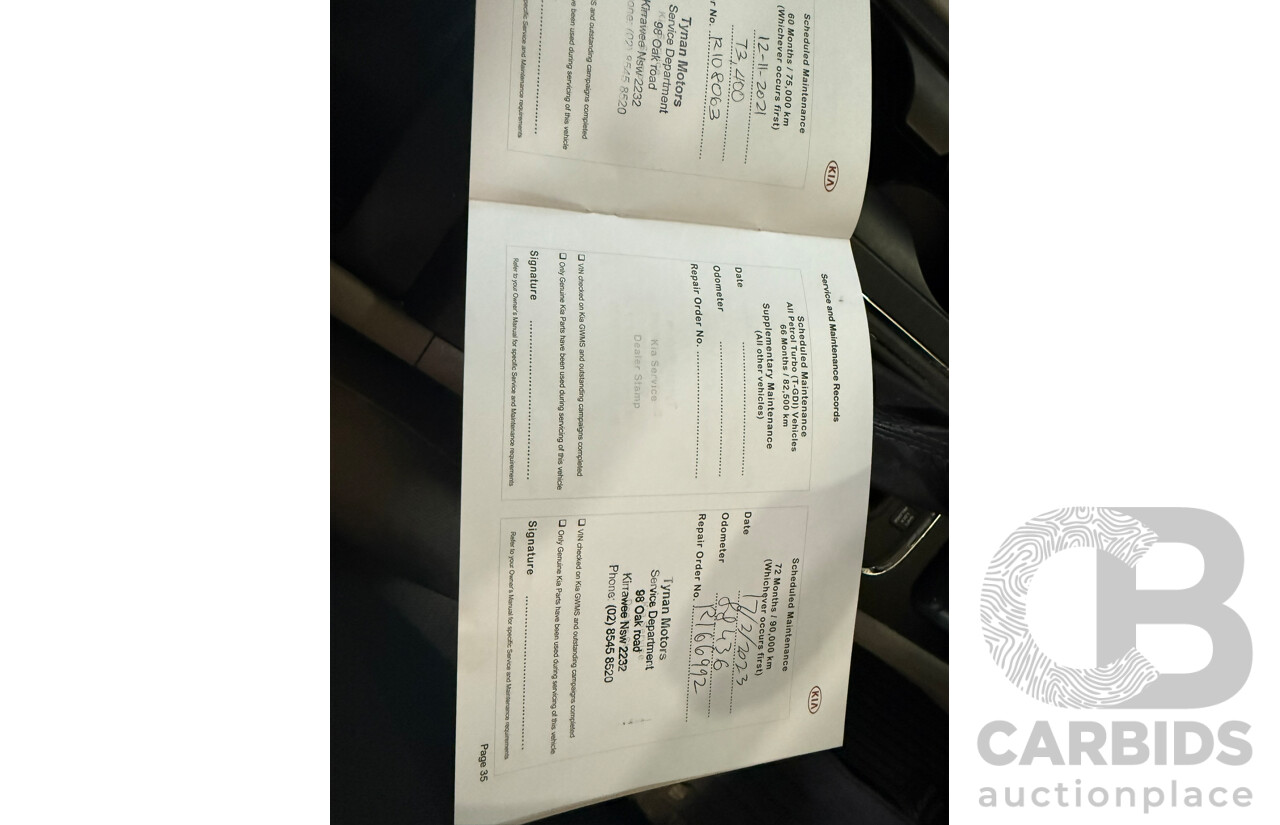 01/2017 Kia Carnival S (FWD) YP MY17 4d Wagon Silver 3.3L