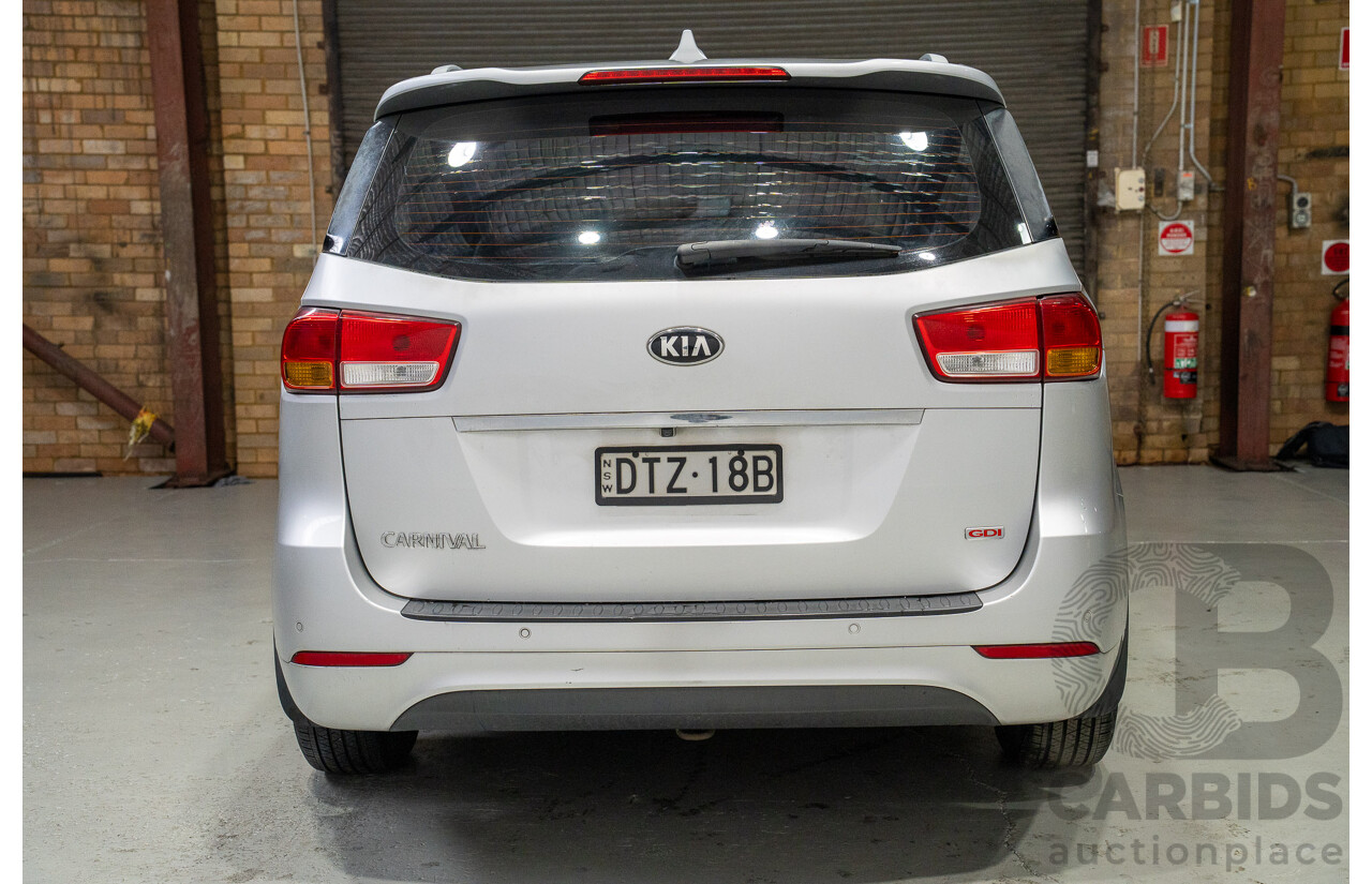 01/2017 Kia Carnival S (FWD) YP MY17 4d Wagon Silver 3.3L