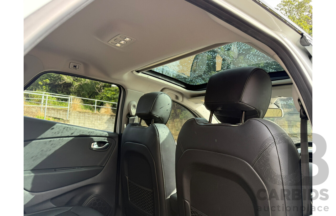 07/2018 Renault Captur INTENS FWD J87 MY18 4D Wagon White 1.2L