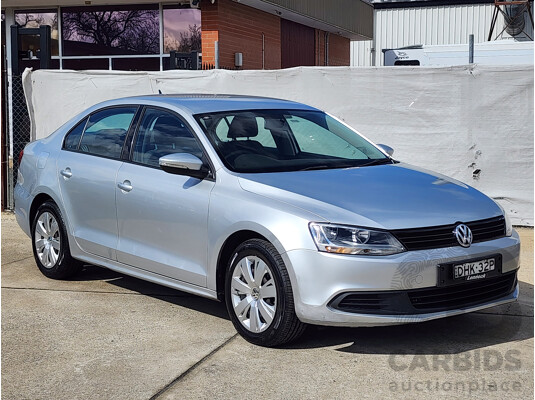 09/2013 Volkswagen Jetta 118 TSI 1KM MY13.5 4d Sedan Silver 1.4L