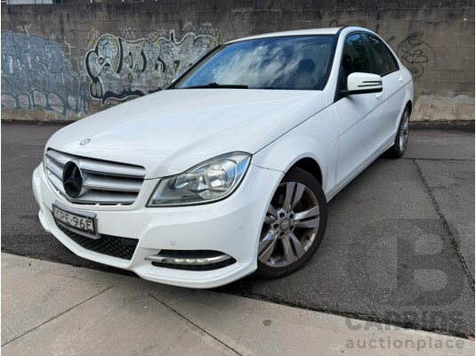 07/2013 Mercedes-Benz C200 BE RWD W204 MY13 4D Sedan White 1.8L