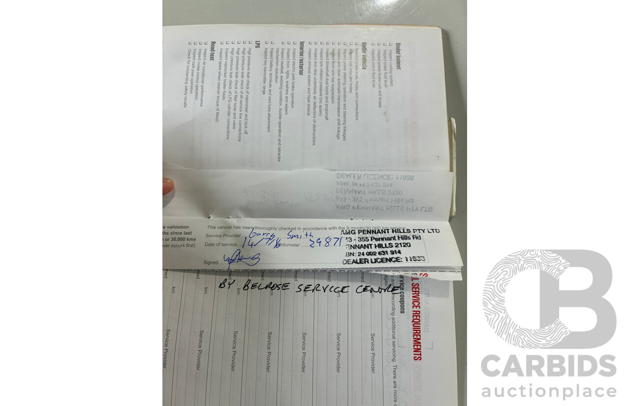 03/2015 Holden Calais V  VF MY15 4d Sportwagon White 3.6L