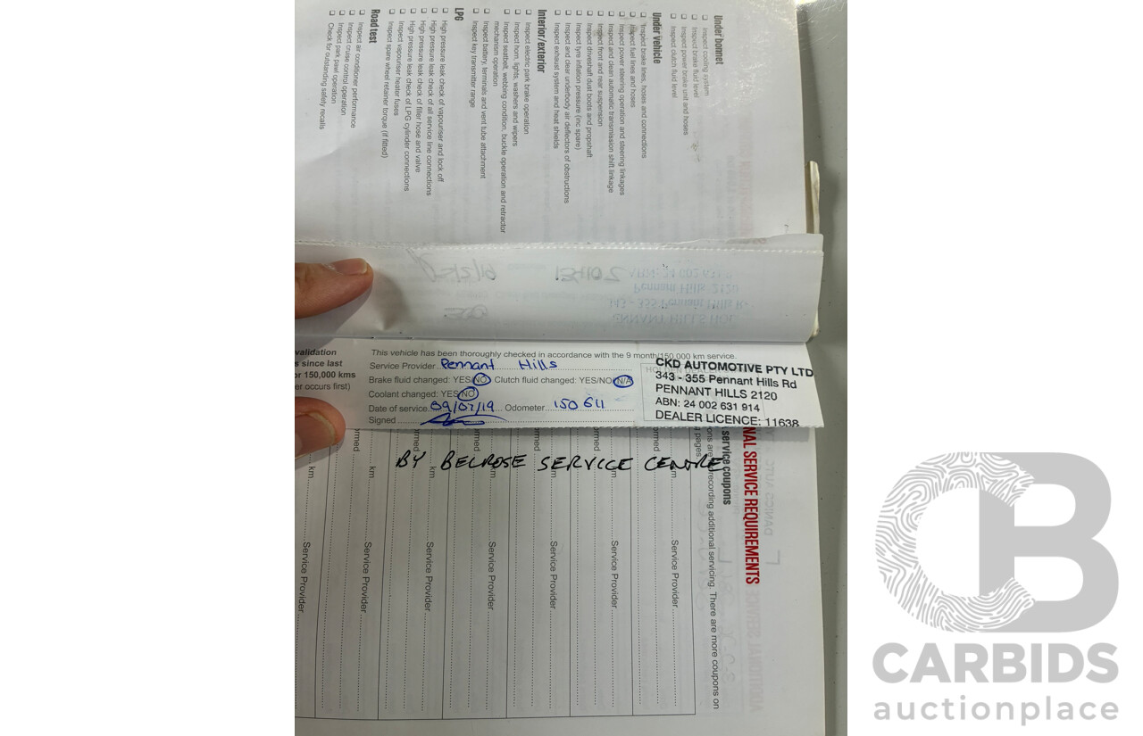 03/2015 Holden Calais V  VF MY15 4d Sportwagon White 3.6L