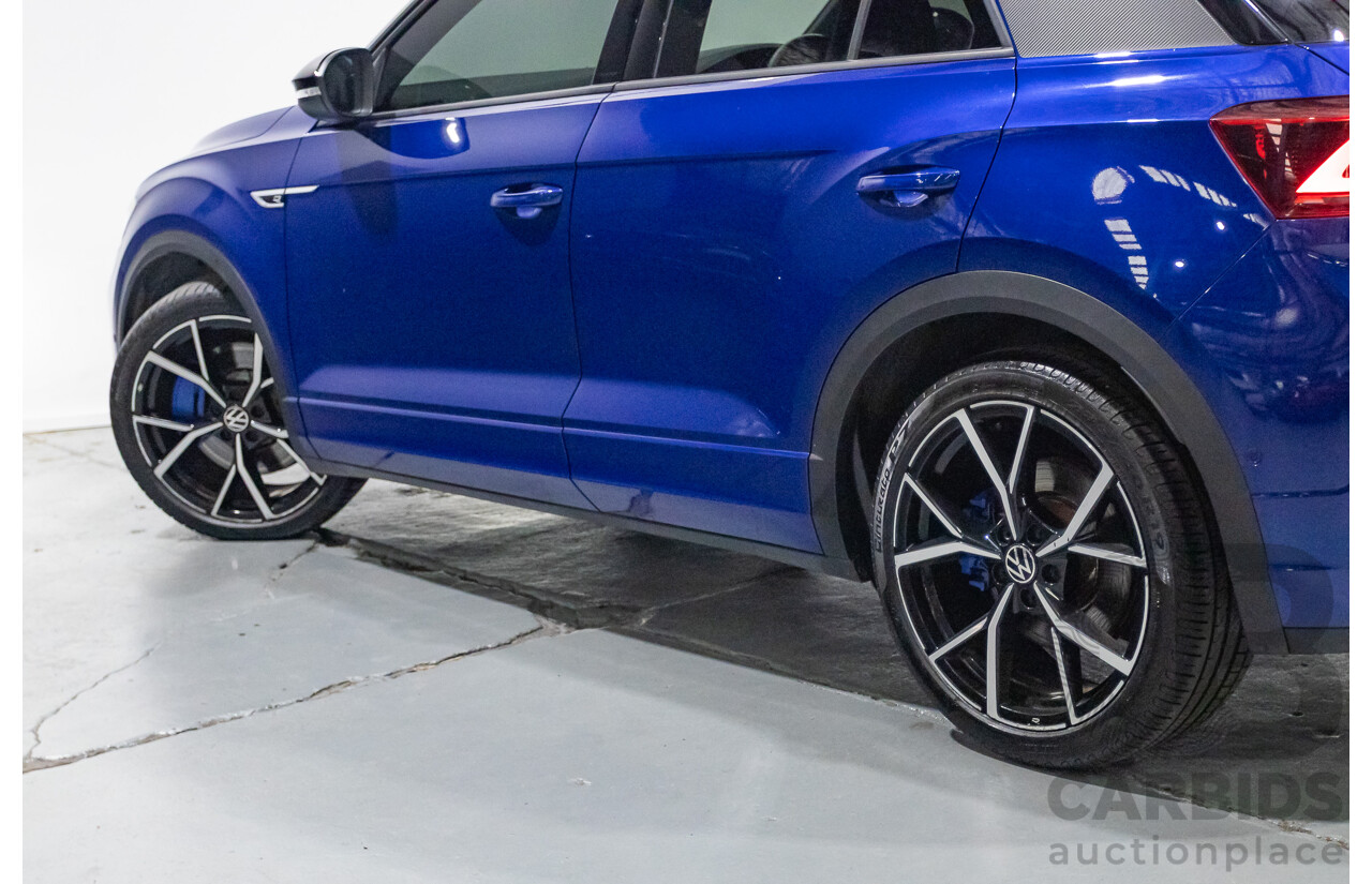 6/2023 Volkswagen T-Roc R (AWD) D1 MY23 4d Wagon Lapiz Blue Metallic Turbo 2.0L