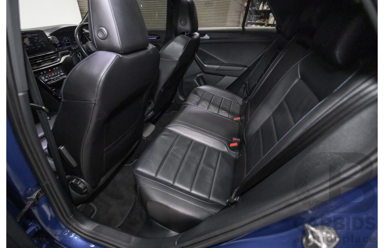 6/2023 Volkswagen T-Roc R (AWD) D1 MY23 4d Wagon Lapiz Blue Metallic Turbo 2.0L