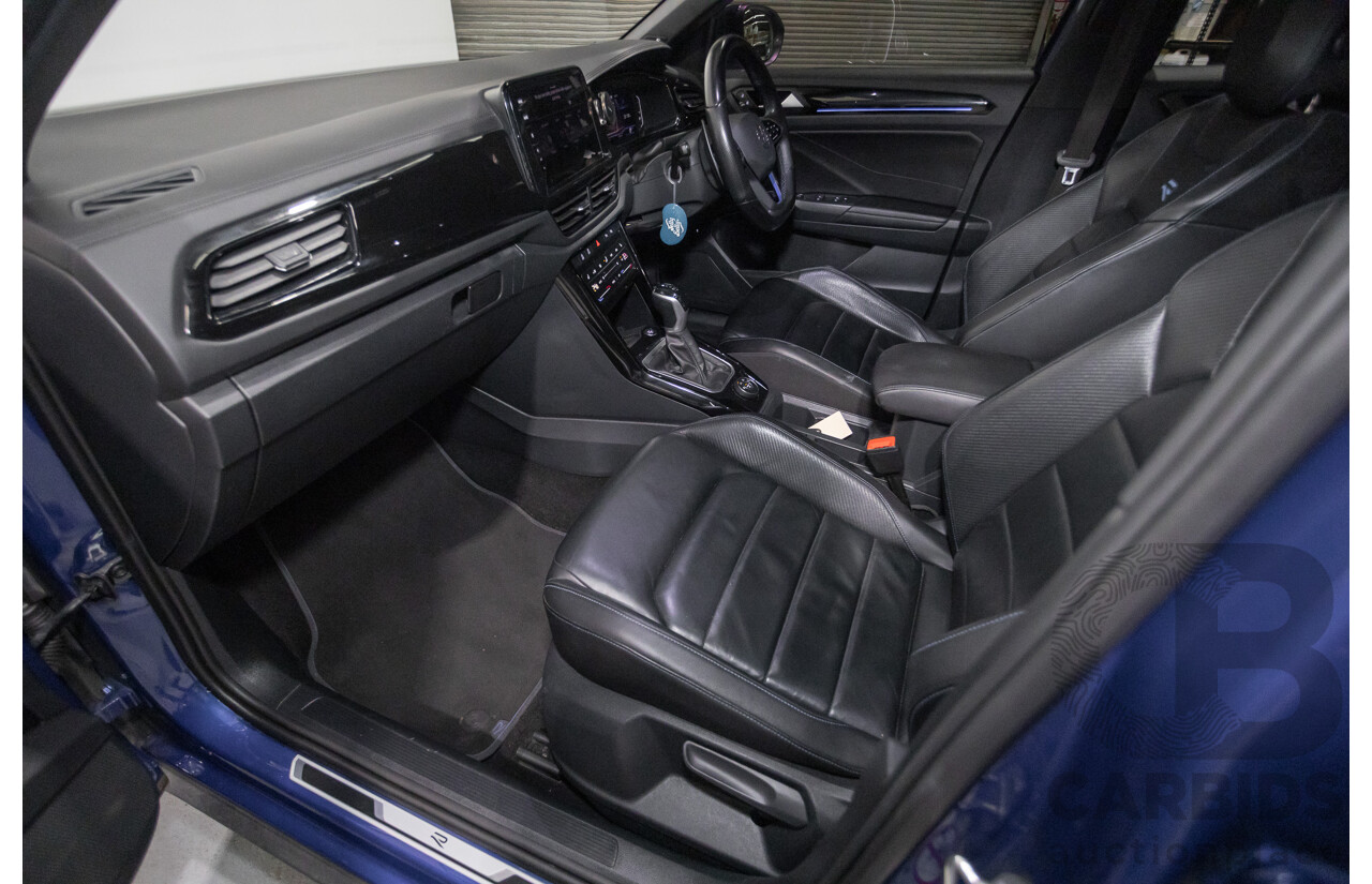 6/2023 Volkswagen T-Roc R (AWD) D1 MY23 4d Wagon Lapiz Blue Metallic Turbo 2.0L