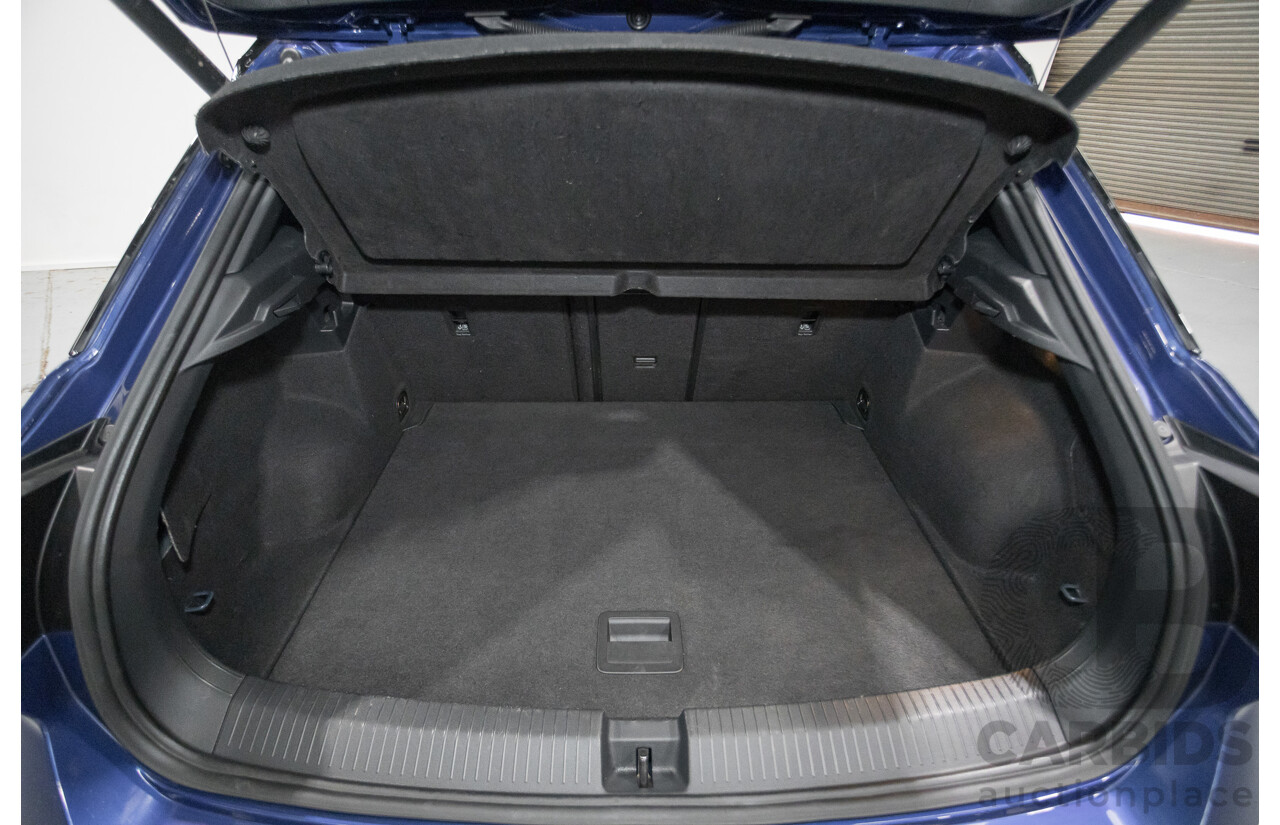 6/2023 Volkswagen T-Roc R (AWD) D1 MY23 4d Wagon Lapiz Blue Metallic Turbo 2.0L