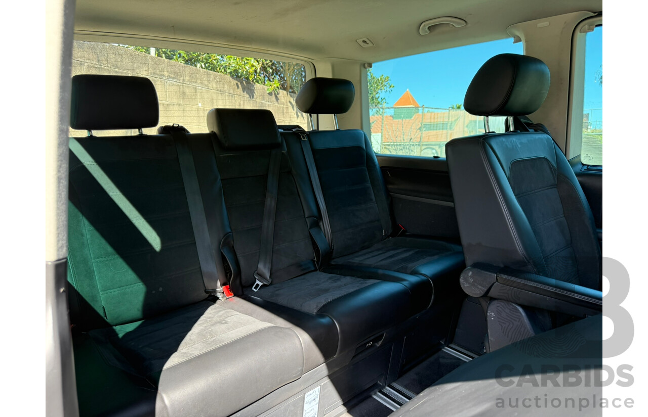 10/2016 Volkswagen Multivan Comfortline TDI340 LWB T6 MY17 4D Wagon Blue Turbo Diesel 2.0L