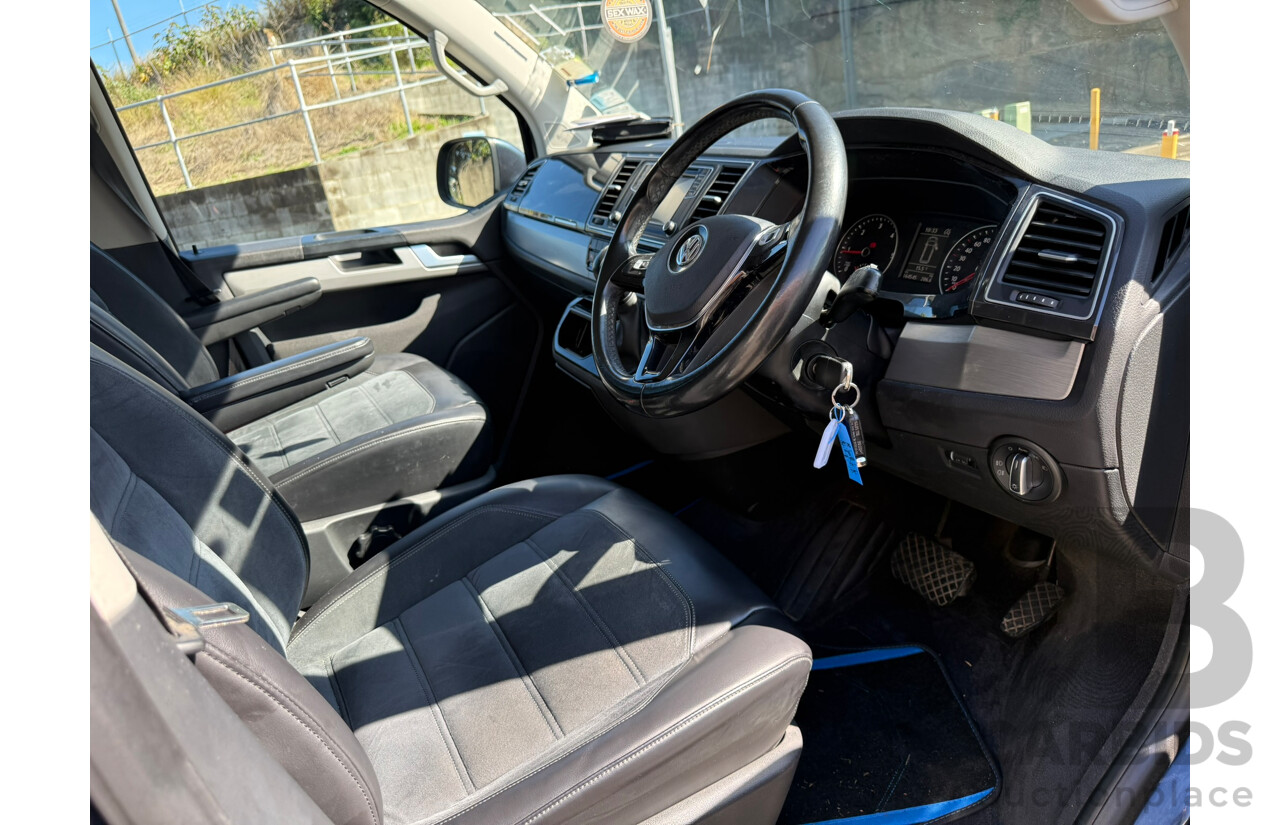 10/2016 Volkswagen Multivan Comfortline TDI340 LWB T6 MY17 4D Wagon Blue Turbo Diesel 2.0L