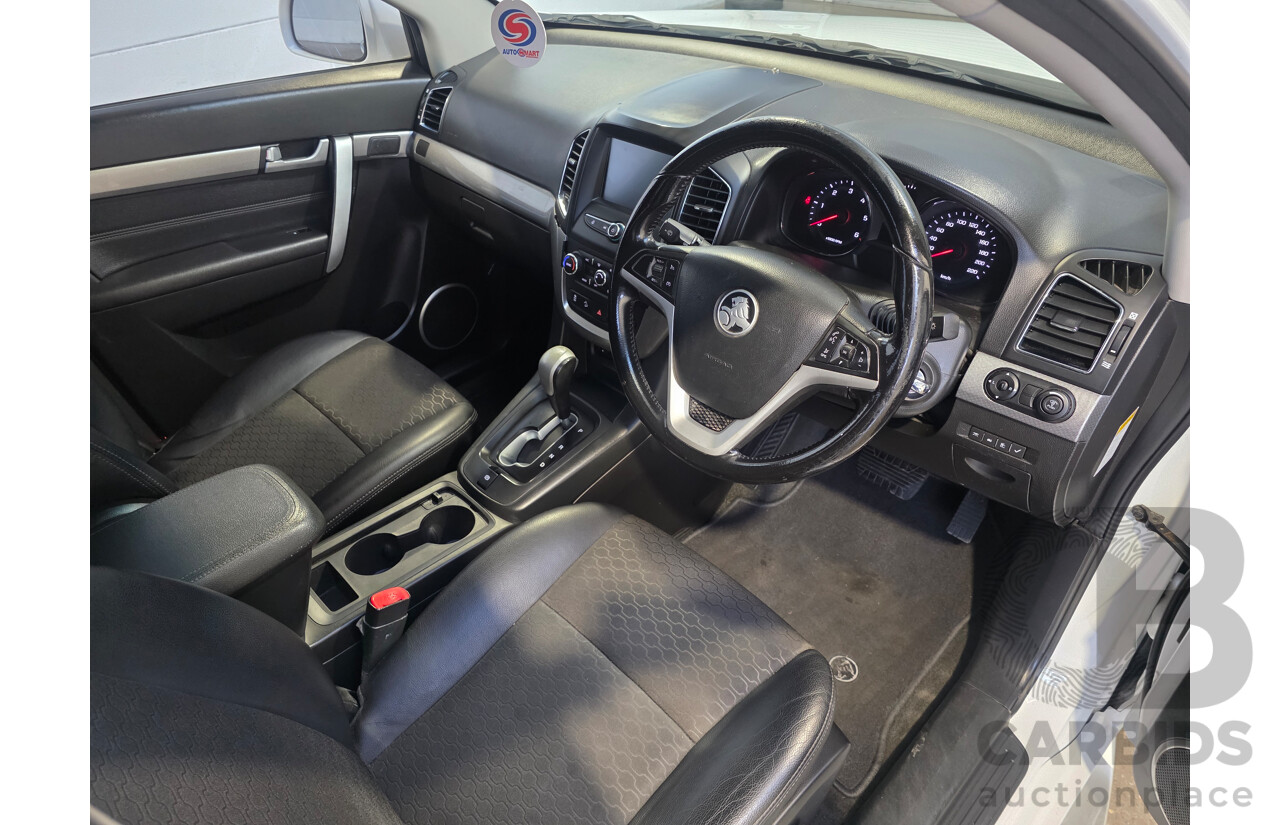 02/2016 Holden Captiva 7 LT (AWD) CG MY16 4d Wagon White 2.2L