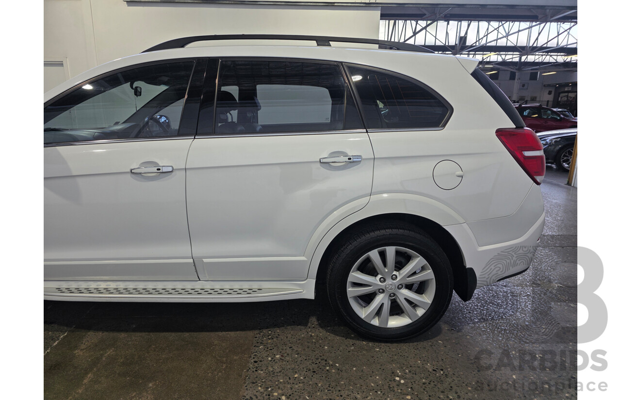 02/2016 Holden Captiva 7 LT (AWD) CG MY16 4d Wagon White 2.2L