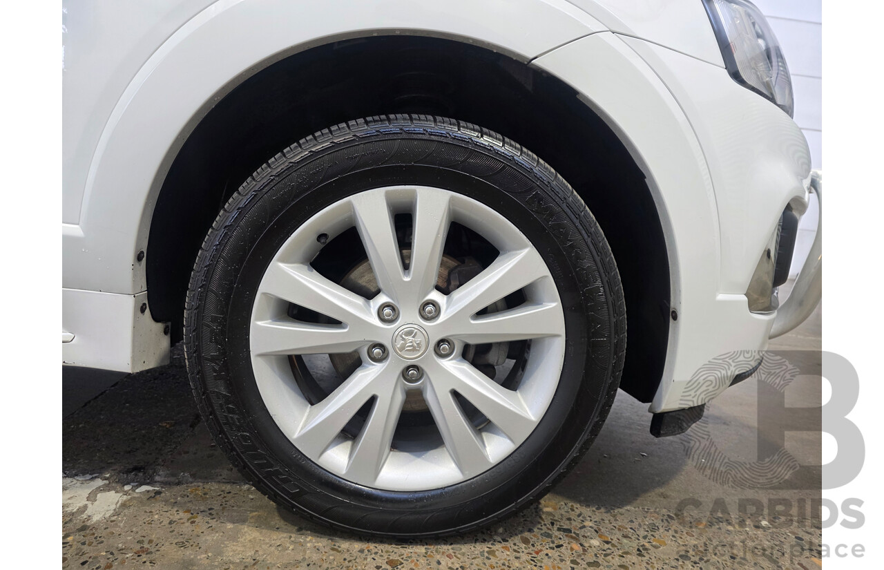 02/2016 Holden Captiva 7 LT (AWD) CG MY16 4d Wagon White 2.2L