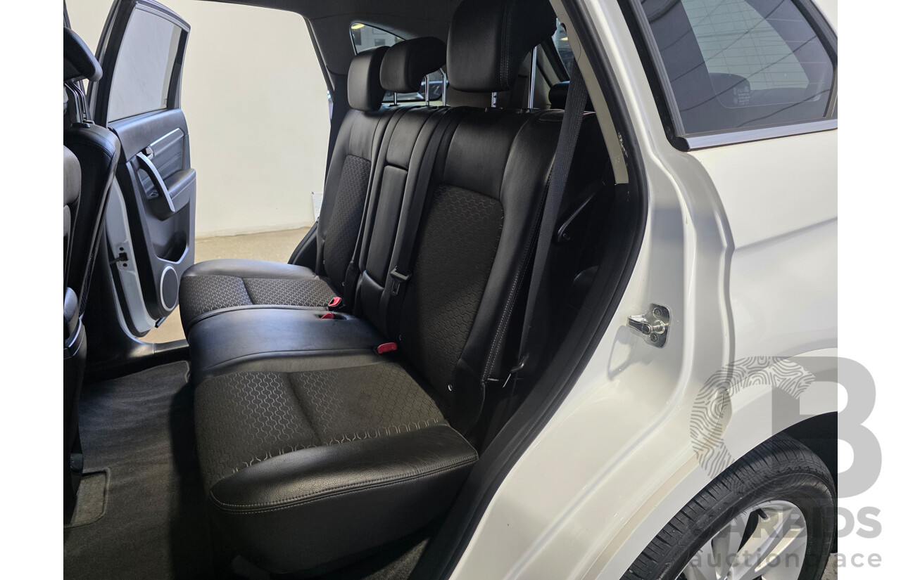 02/2016 Holden Captiva 7 LT (AWD) CG MY16 4d Wagon White 2.2L