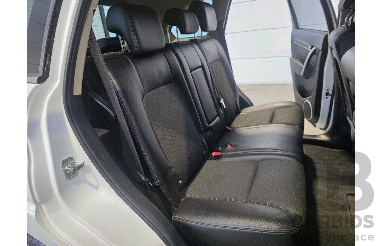 02/2016 Holden Captiva 7 LT (AWD) CG MY16 4d Wagon White 2.2L