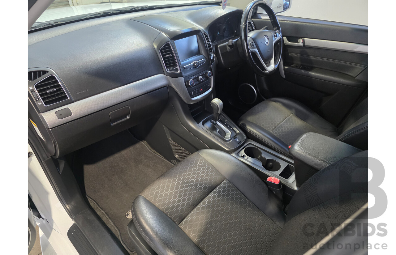 02/2016 Holden Captiva 7 LT (AWD) CG MY16 4d Wagon White 2.2L