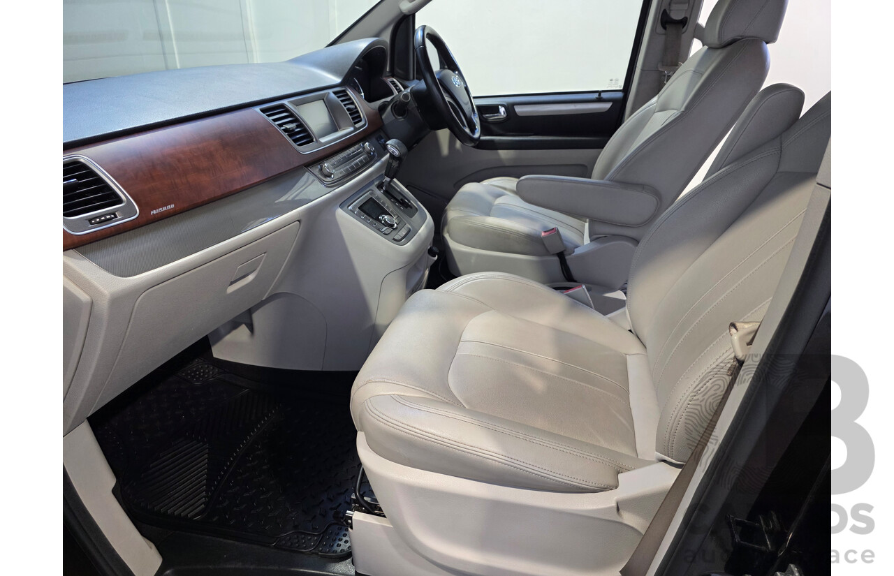 09/2016 Ldv G10 (RWD) SV7A 4d Wagon Black 2.0L 9 Seats