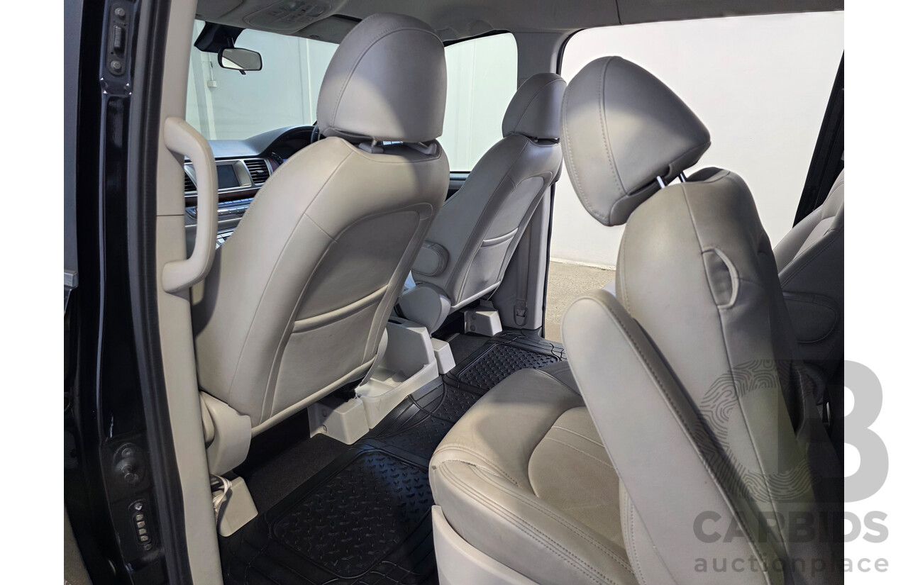 09/2016 Ldv G10 (RWD) SV7A 4d Wagon Black 2.0L 9 Seats