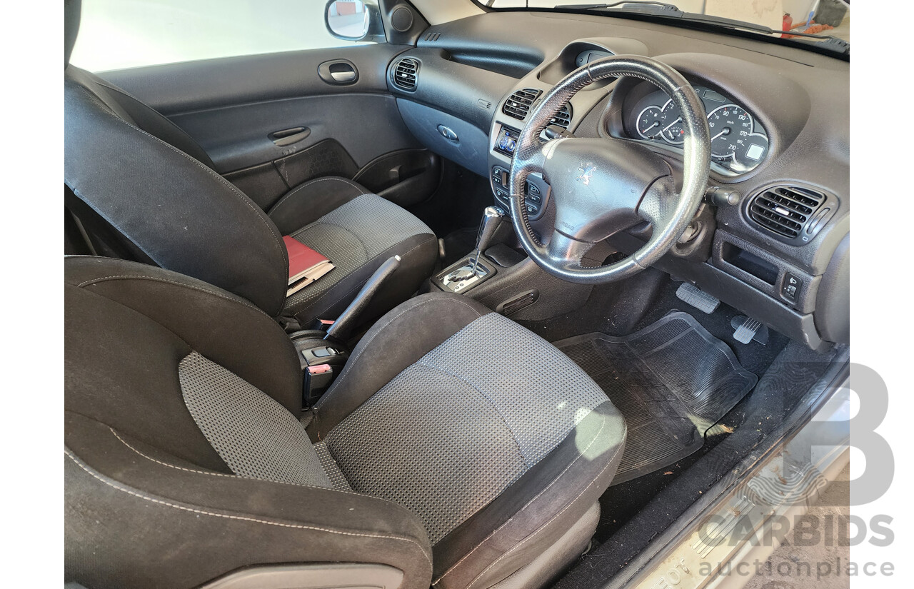 01/2007 Peugeot 206 CC  2d Cabriolet Silver 1.6L