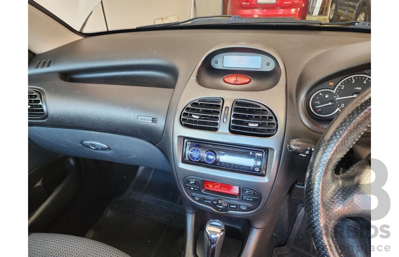 01/2007 Peugeot 206 CC  2d Cabriolet Silver 1.6L