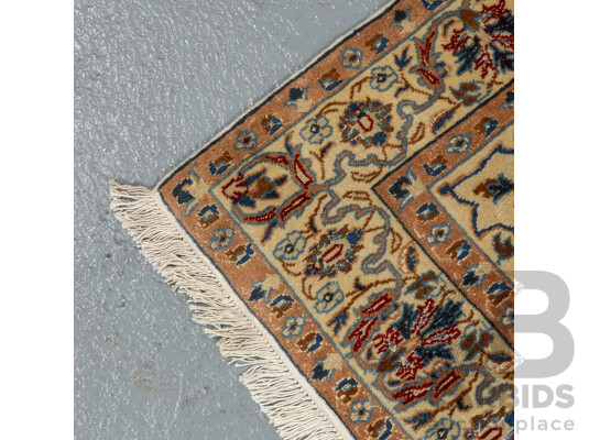 Hand Knotted Persian Rug