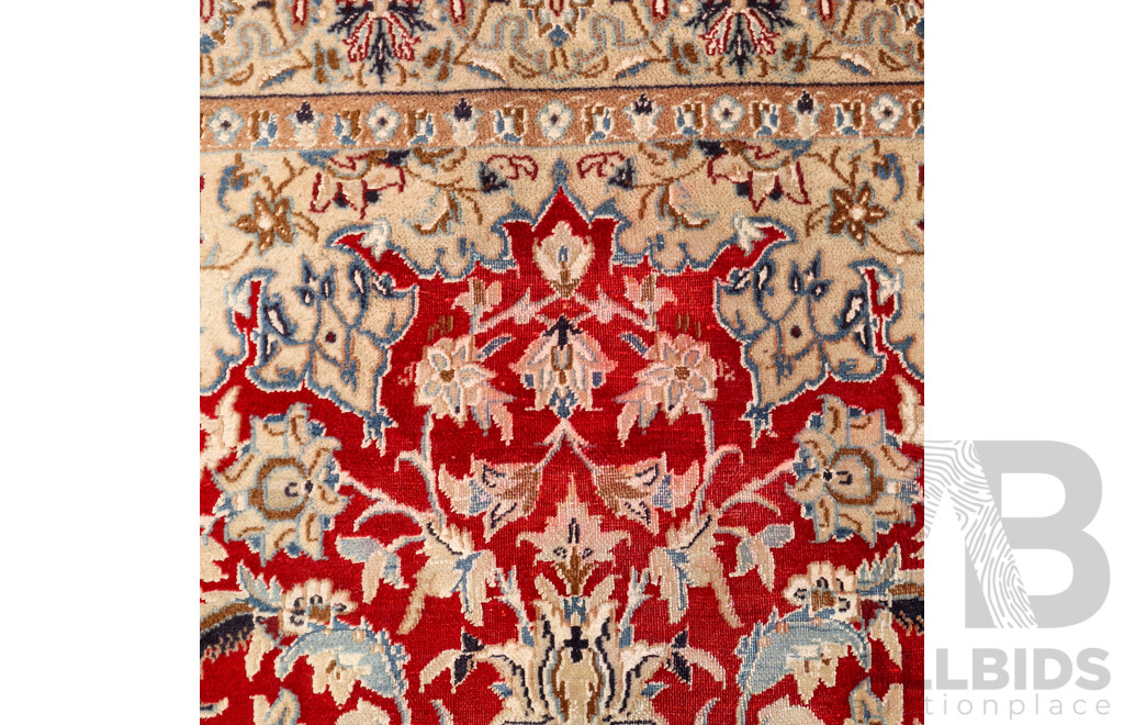 Hand Knotted Persian Rug